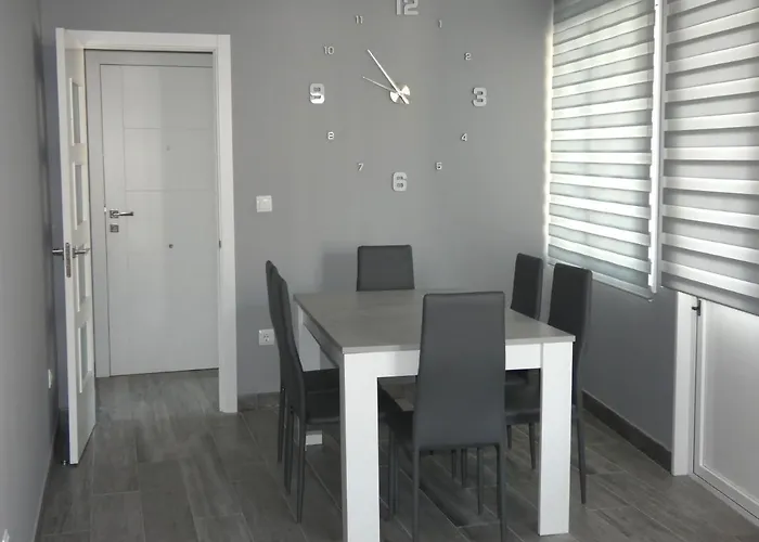 Apartman O Abeiro Do Eume *