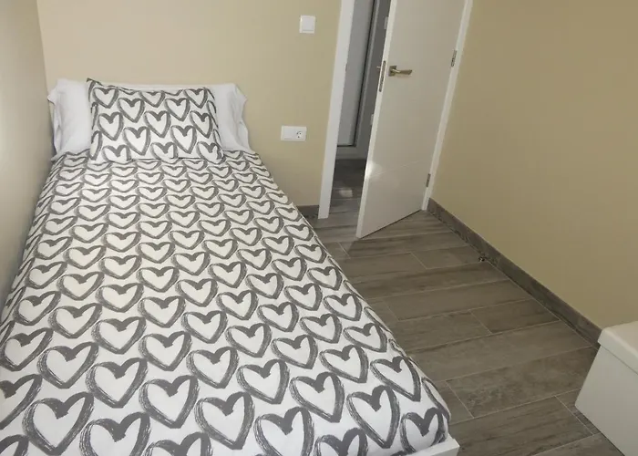 公寓 O Abeiro Do Eume *